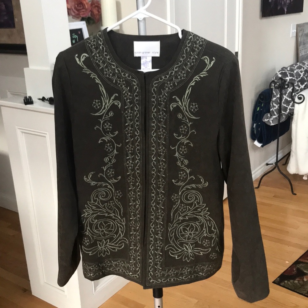 NWOT Susan Graver green suede Shell, beautiful glittery detail Sz M (Sku 32)